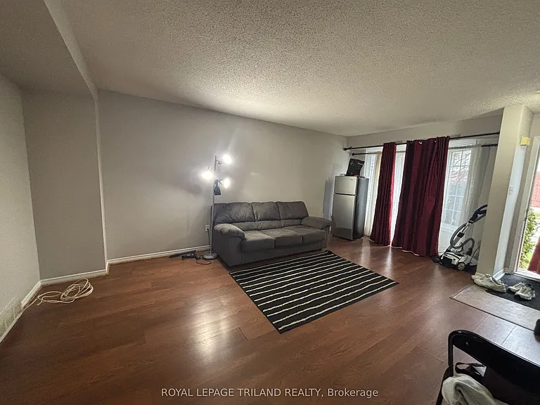 511 Admiral Dr #17 — Photo 7