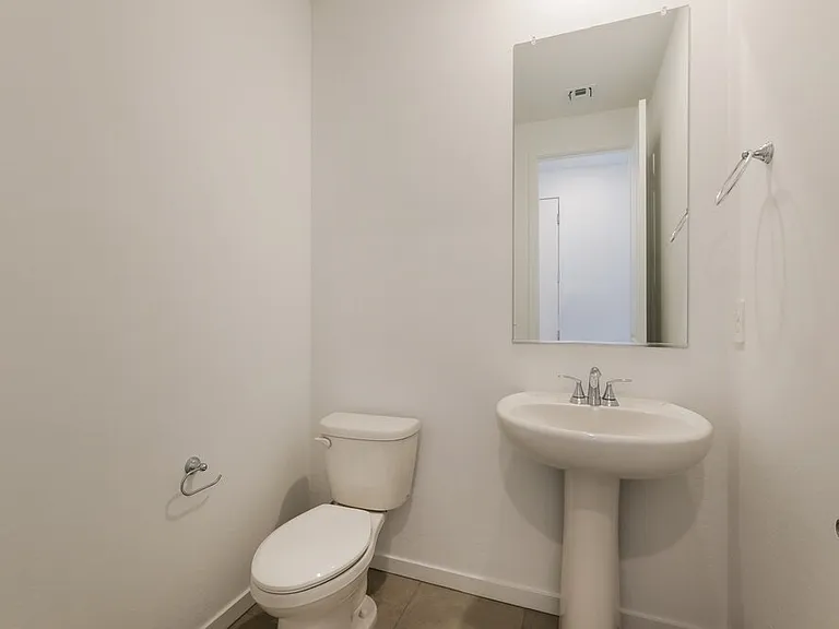 24426 W Grenadine Rd — Photo 15
