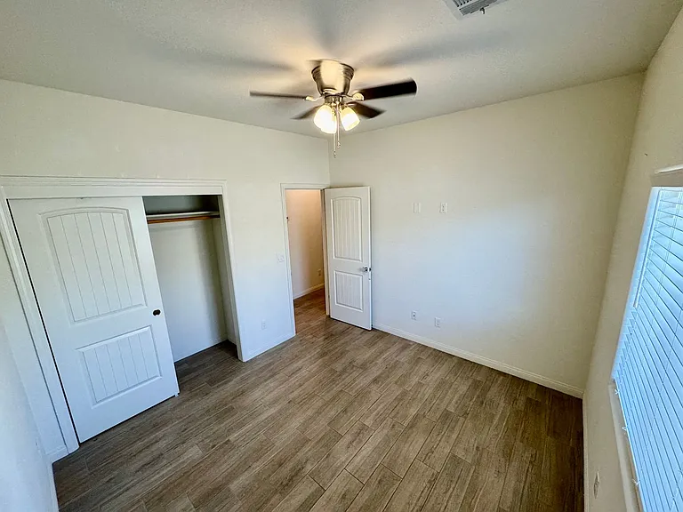 3924 Majorca Ct — Photo 8