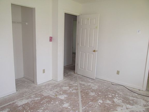 5th image of 120 W Glenn St