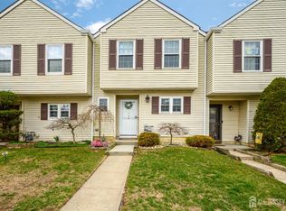 745 Darlington Dr, Old Bridge, NJ 08857