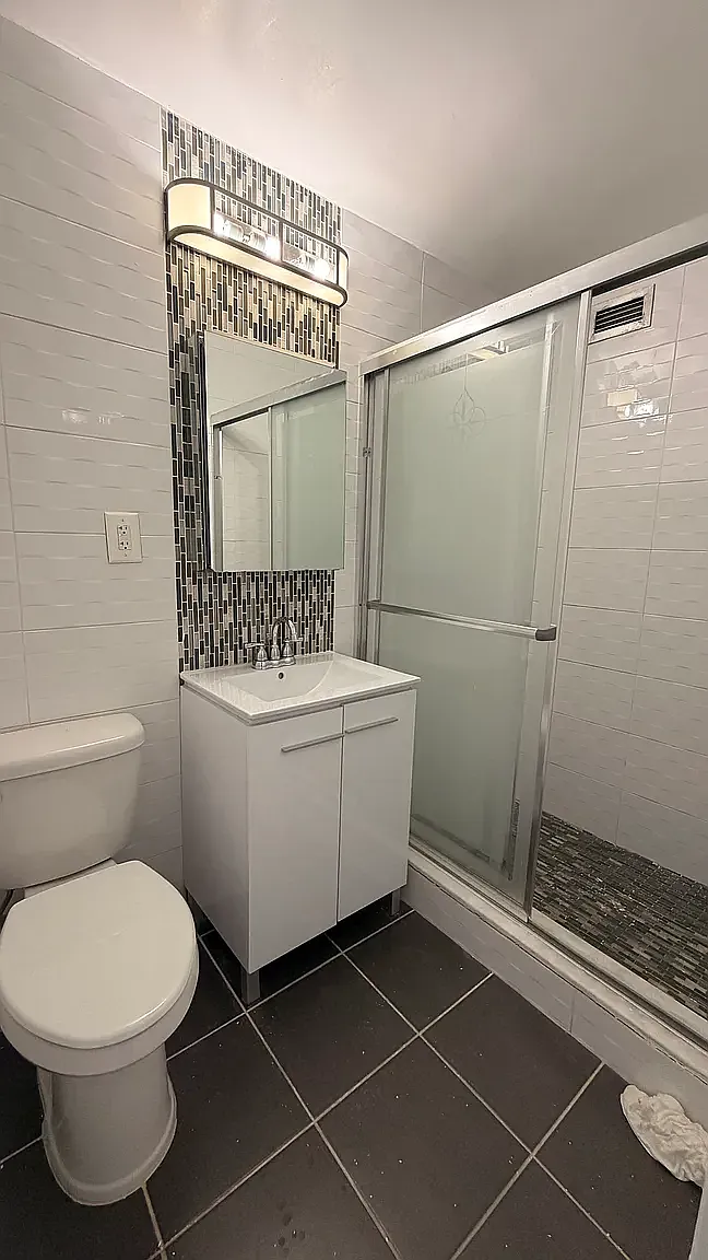 58-41 192nd Street — Photo 3