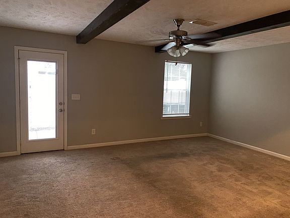 2nd image of 4345 Aurora Cir