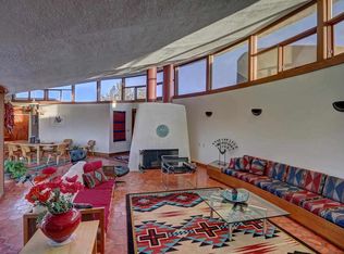 9 Redondo Ct, Santa Fe, NM 87508