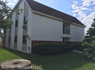 124 Milwaukee St APT 6, La Crosse, WI 54603