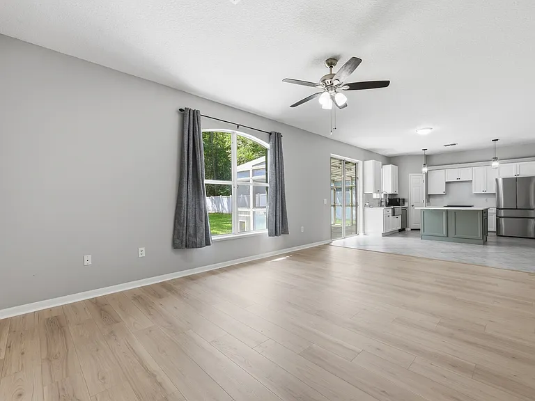 8912 Shindler Crossing Dr — Photo 5