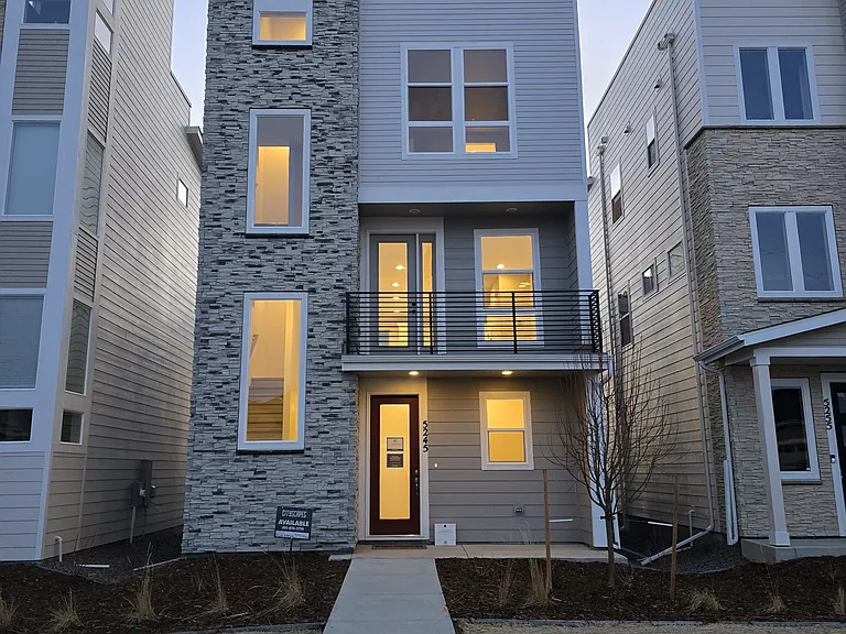 5245 Queen Ct — Photo 1