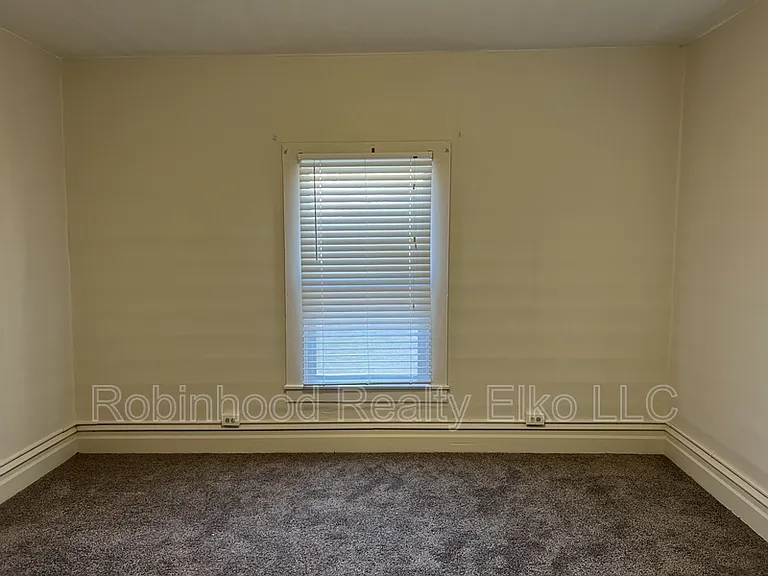 533 8th St #1 — Photo 12