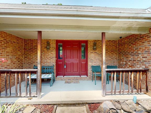 3rd image of 11962 Stonequarry Ct