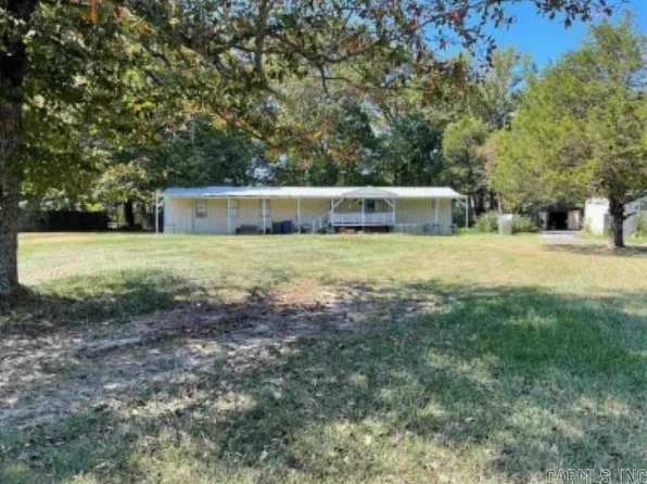 300 Campbell St, Ward, AR 72176