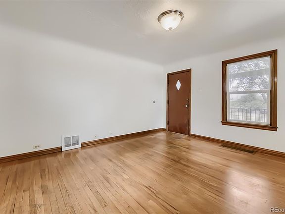4th image of 4907 Sherman Street
