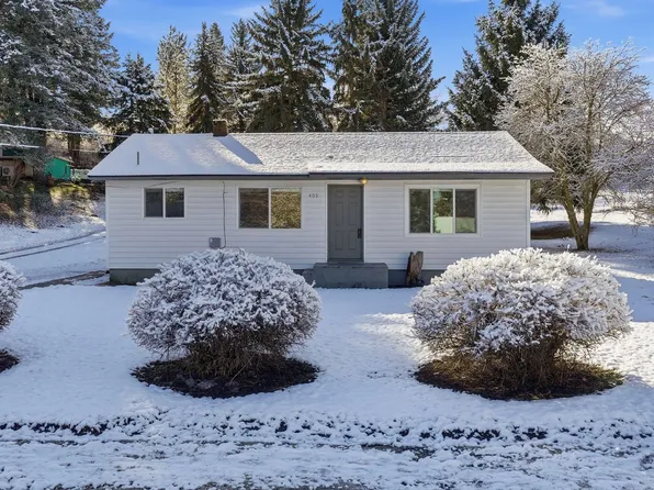 405 W McCoy St, Oakesdale, WA 99158