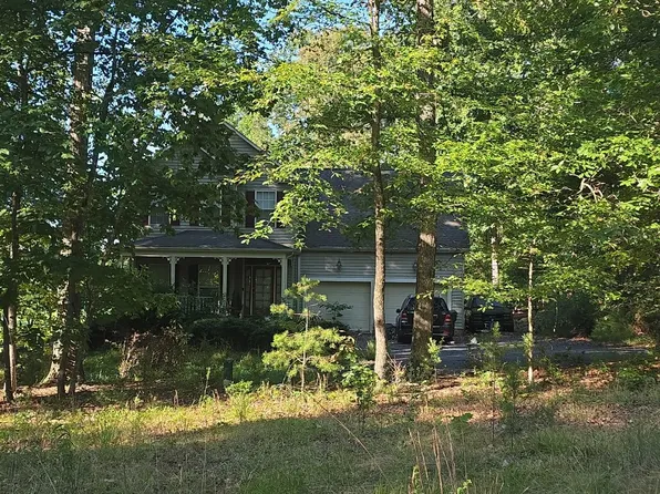 1446 Beaverdam Rd, Keswick, VA 22947