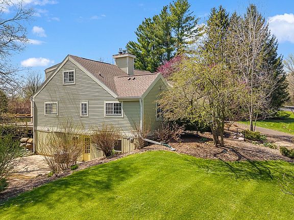 4th image of 5655 Concord Dr