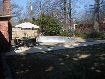2nd image of 1201 Country Club Ter