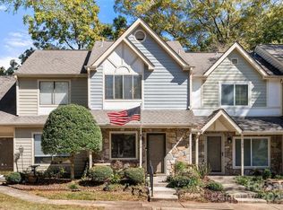 4120 N Course Dr, Charlotte, NC 28277