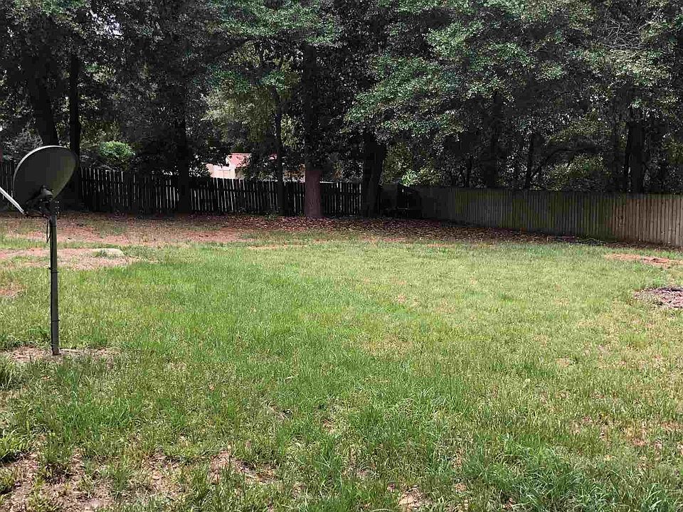 2nd image of 2308 Marshallville Rd
