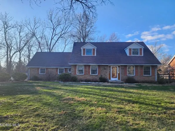 4671 Valley Ridge Ct, Toledo, OH 43614