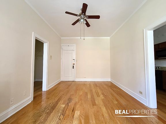 3rd image of 4631 N Paulina St #4631105