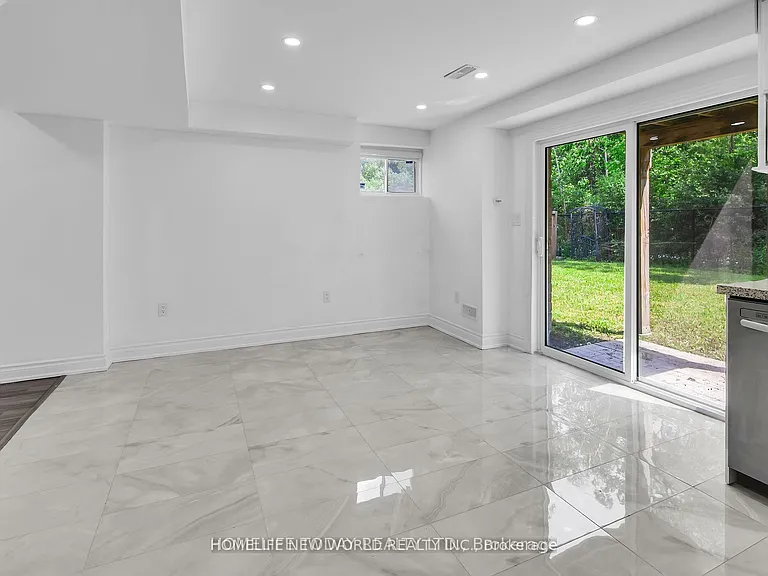 265 Bruce Cameron Dr — Photo 6