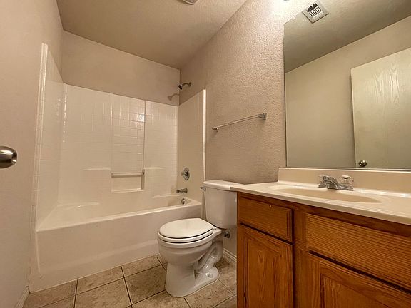 5th image of 14129 Cochise Dr