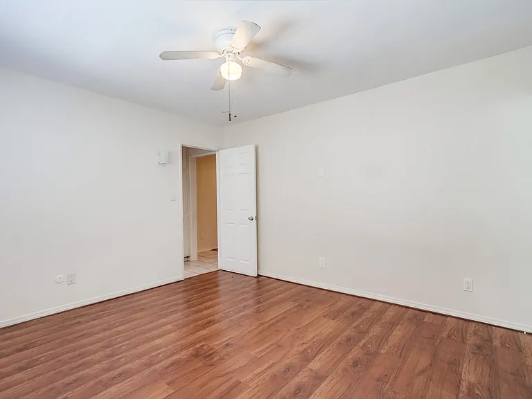 B Street | Apartments Near Balboa Park - Studios, 1 & 2 Bedrooms — Photo 63