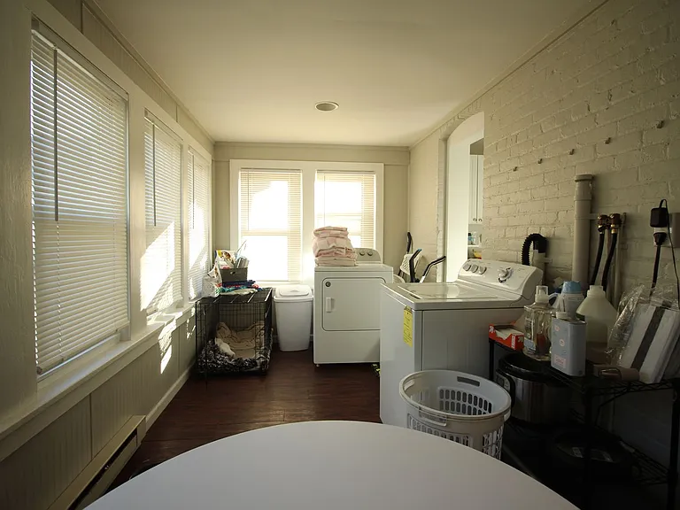 713 Spring Garden St — Photo 11