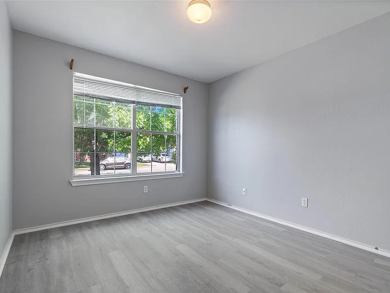 13413 Constellation Dr — Photo 12
