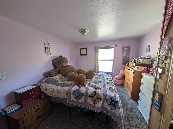 4th image of 1850 Hope St