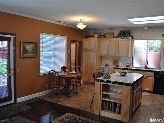 5th image of 2073 Sanctuary Pl