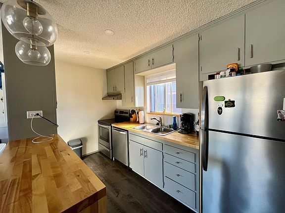 4th image of 3023 Madison Ave #3023