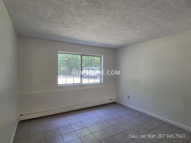 10 Tall Pines Dr #2 — Photo 3