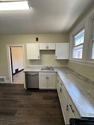 5152 Montgomery Rd #2 Photo 1
