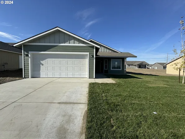 2906 Cardinal Pl, Umatilla, OR 97882