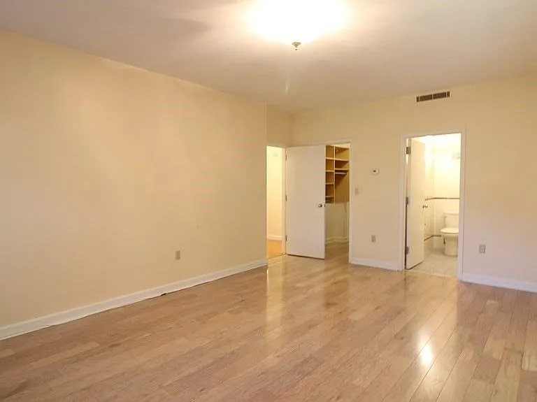 50 Winchester St #304 — Photo 9