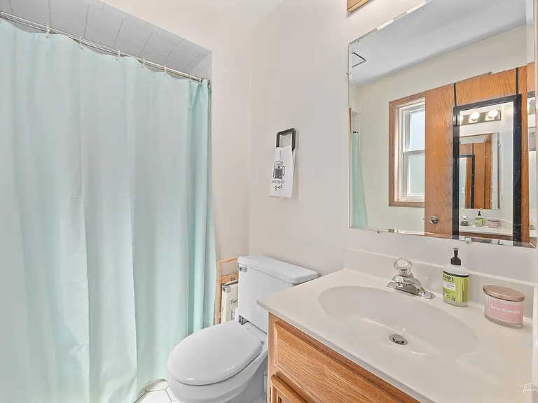 1509 E 31st St #2 — Photo 13