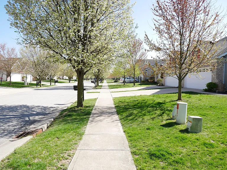 16841 Loch Cir — Photo 23