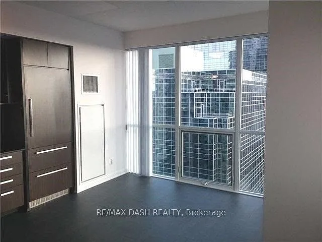 5162 Yonge St #2512 — Photo 3