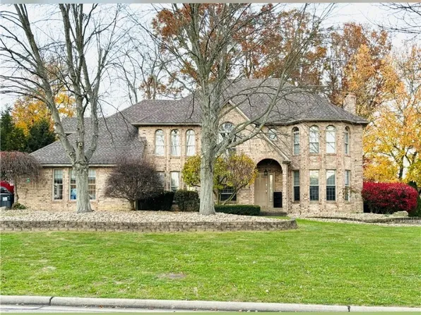 5840 Rosewood Dr, Youngstown, OH 44512