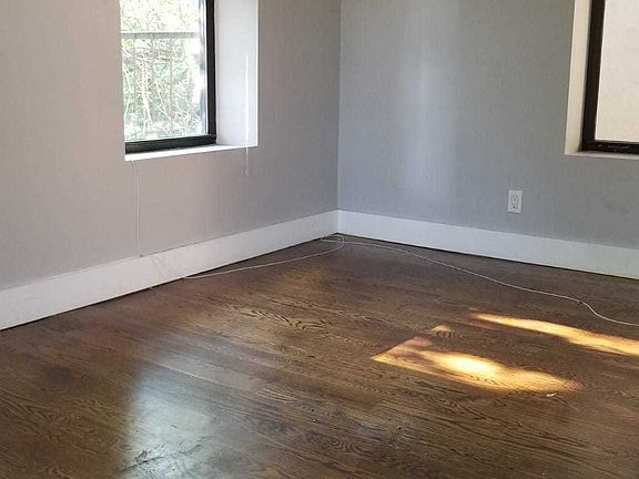 5th image of 129 Rogers Ave APT 2B
