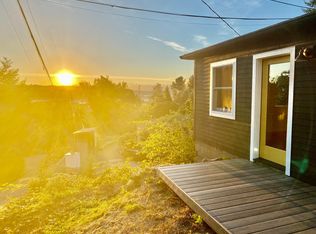 4203 2nd Ave NW UNIT B, Seattle, WA 98107