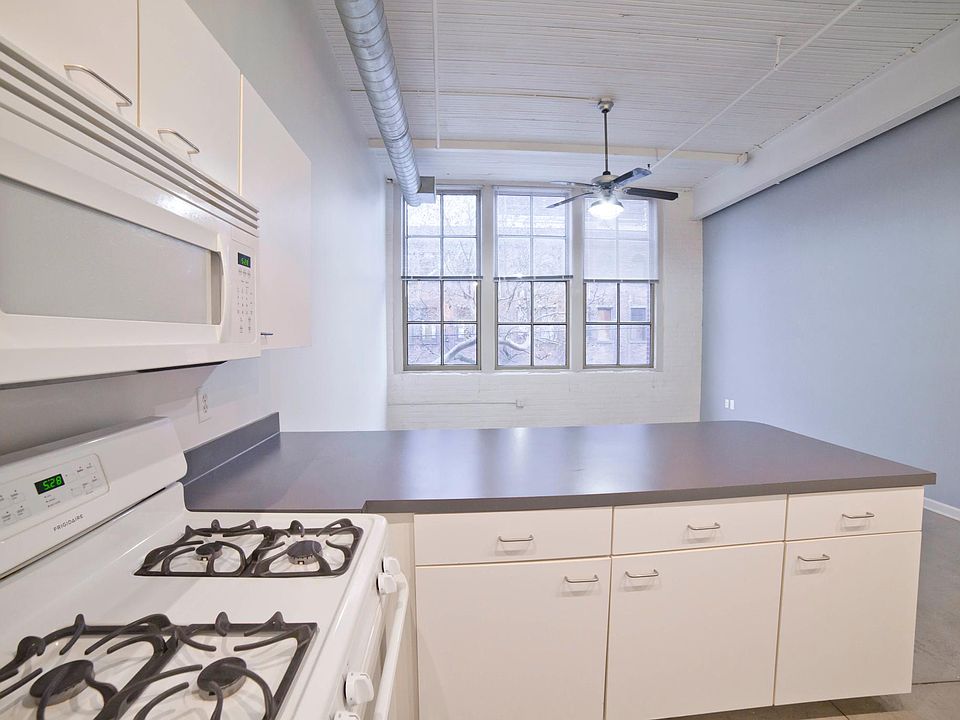 1st image of 2860 Detroit Ave APT 214