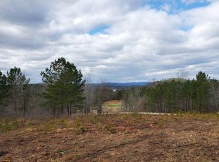 1597 Currahee Club Dr, Toccoa, GA 30577