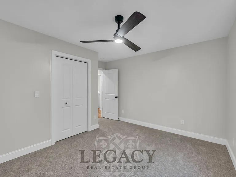 719 Woodmere Dr — Photo 15