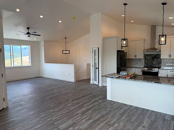 4th image of 7830 Parker Lee Ct