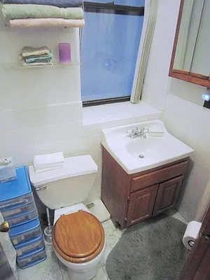 Rented by City Connections Realty | media 2