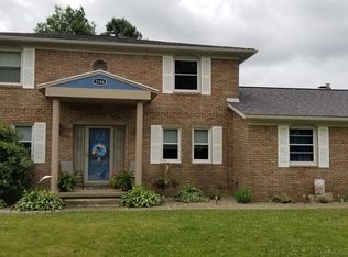 2104 Hillocke St, Louisville, OH