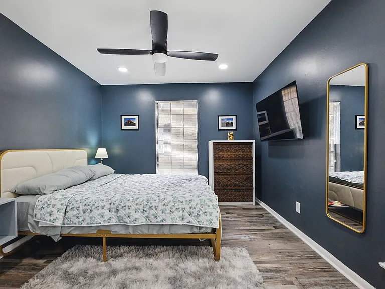2805 NE Expy NE #B1 — Photo 9