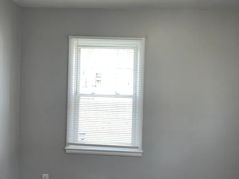 628 N Oxford St — Photo 8