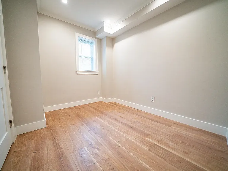 1755 Commonwealth Ave #1 — Photo 16